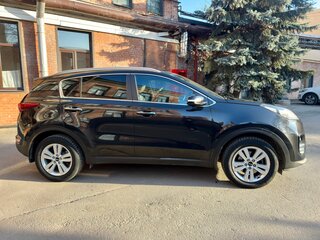 2017 Kia Sportage IV, чёрный, 1700000 рублей, вид 3