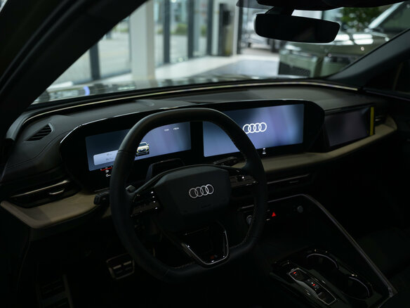 2026 Audi Q5 L III (GU), зелёный, 7540000 рублей - вид 19