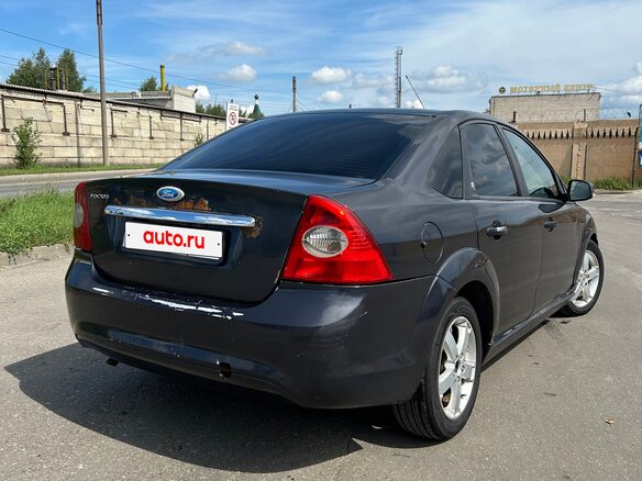 2008 Ford Focus II Рестайлинг, серый, 300000 рублей - вид 2
