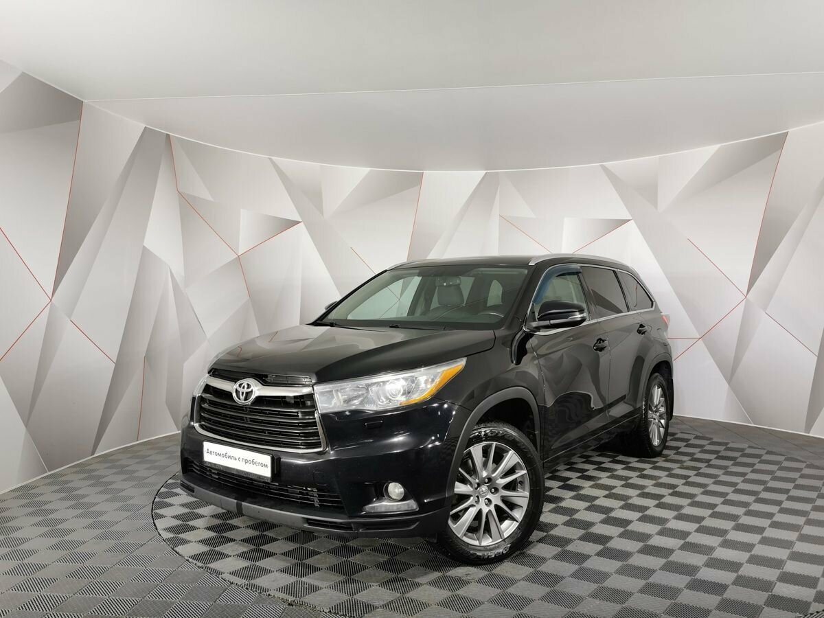 Открыть фотографии: Toyota Highlander III (XU50)