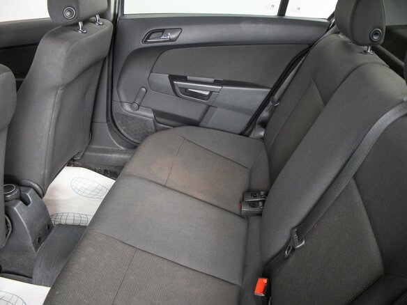 2010 Opel Astra H Рестайлинг, серебристый, 699000 рублей - вид 7
