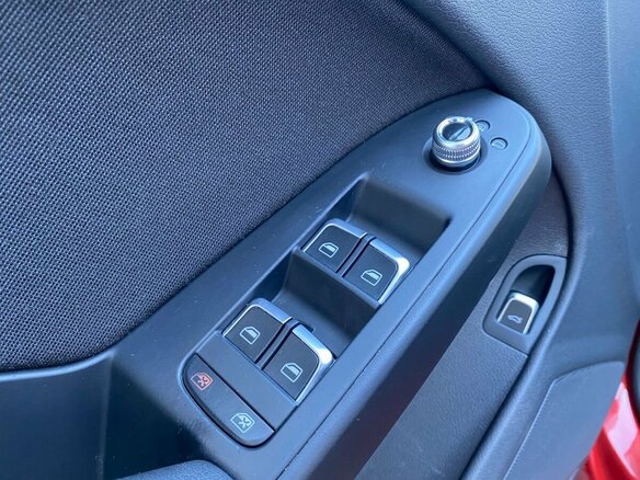 2012 Audi A4 IV (B8) Рестайлинг, красный, 1019000 рублей - вид 19