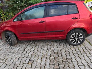 2007 Volkswagen Golf Plus I, красный, 720000 рублей, вид 2