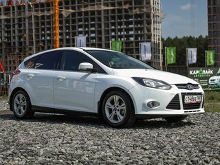 2013 Ford Focus III, белый, 760000 рублей, вид 4