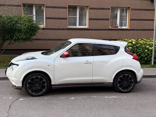 2014 Nissan Juke Nismo I, белый, 1500000 рублей, вид 4