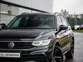 2021 Volkswagen Tiguan II Рестайлинг, чёрный - вид 1
