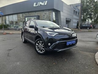 2017 Toyota RAV4 IV (XA40) Рестайлинг, серый, 2330000 рублей, вид 3