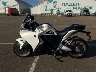 2013 Honda VFR 1200, белый, 900000 рублей, вид 5