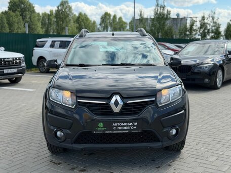 2017 Renault Sandero Stepway II, чёрный, 950000 рублей, вид 2