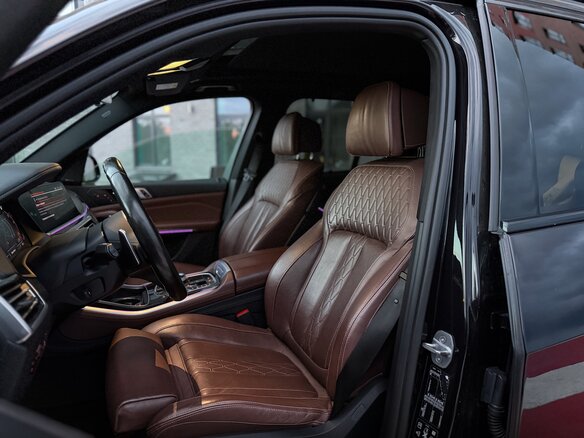 2019 BMW X5 M50d IV (G05/G18), чёрный, 5500000 рублей - вид 25
