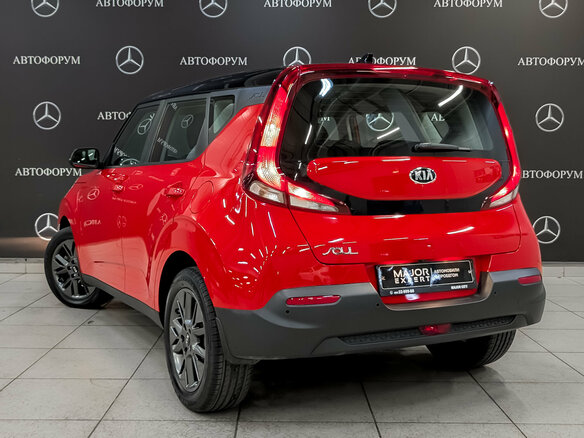 2019 Kia Soul III, красный, 2050000 рублей - вид 6