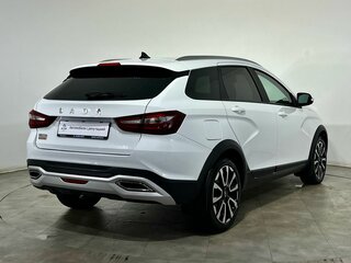 2024 Lada (ВАЗ) Vesta SW Cross I Рестайлинг (NG), белый, 1520000 рублей, вид 4