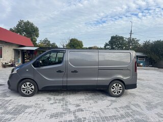2015 Renault Trafic III, серый, 2100000 рублей, вид 2