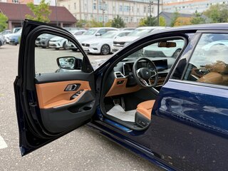2023 BMW 3 серии 320i VII (G2x) Рестайлинг, чёрный, 5040000 рублей, вид 5
