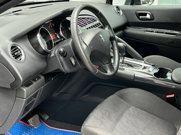 2011 Peugeot 3008 I, коричневый, 770000 рублей - вид 10