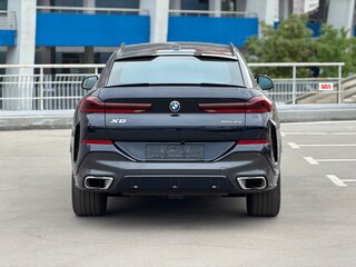 2023 BMW X6 40i III (G06) Рестайлинг, чёрный, 11090000 рублей, вид 5