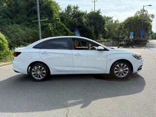 2022 Chevrolet Monza II, белый, 924000 рублей, вид 4