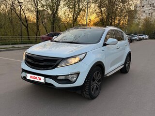 2011 Kia Sportage III, белый, 1240000 рублей, вид 2