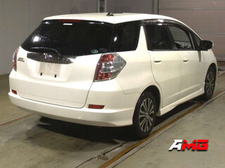 2014 Honda Fit Shuttle I Рестайлинг, белый, 1047000 рублей, вид 2