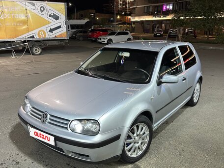 2001 Volkswagen Golf IV, серебристый, 300000 рублей, вид 2