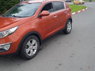 2011 Kia Sportage III, оранжевый, 950000 рублей, вид 4