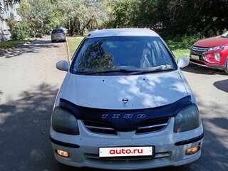 1999 Nissan Tino, белый, 220000 рублей, вид 3