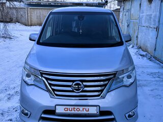 2015 Nissan Serena IV (C26), серебристый, 1650000 рублей, вид 3