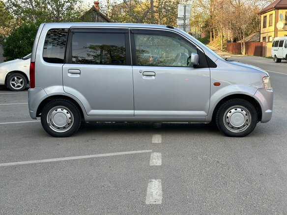 2013 Nissan Otti II (H92), серебристый, 620000 рублей - вид 5