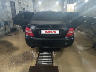 2012 Mercedes-Benz C-Класс 180 BlueEFFICIENCY III (W204) Рестайлинг, чёрный, 1150000 рублей, вид 5