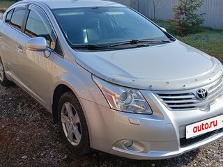 2010 Toyota Avensis III, серебристый, 1220000 рублей, вид 2