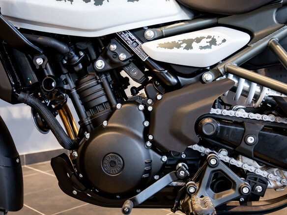 2025 Royal Enfield Himalayan, белый, 610000 рублей - вид 15