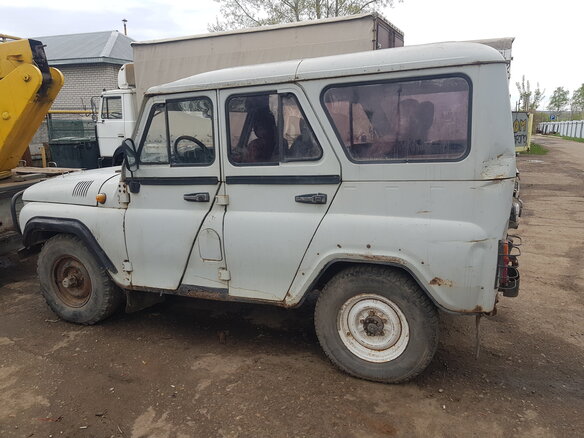 2000 УАЗ 31514, белый, 150000 рублей - вид 2