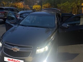 2012 Chevrolet Cruze I, серый, 700000 рублей, вид 2