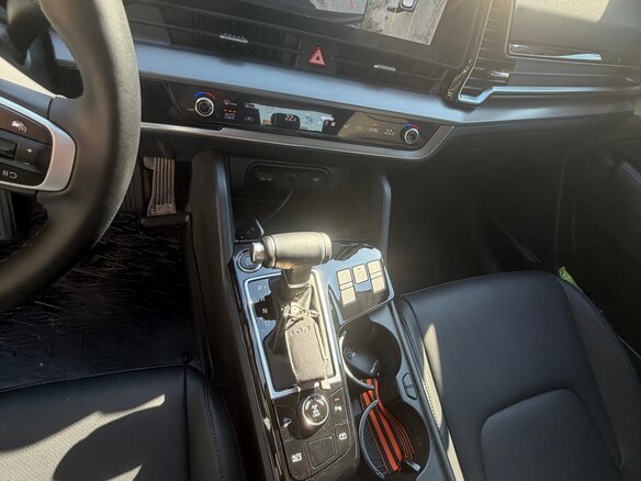 2025 Kia Sportage V, серый, 4150000 рублей - вид 28