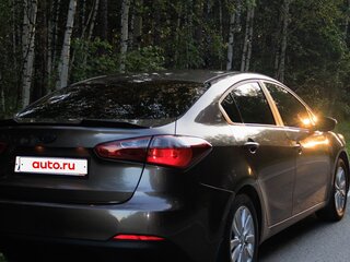 2013 Kia Cerato III, бежевый, 1100000 рублей, вид 3