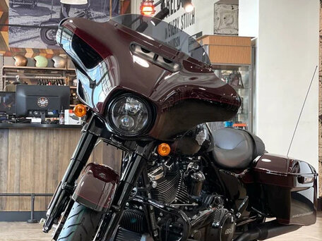 2022 Harley-Davidson Street Glide, пурпурный, 3600000 рублей, вид 5