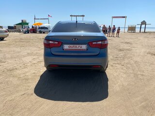 2012 Kia Rio 5-speed III, голубой, 850000 рублей, вид 3