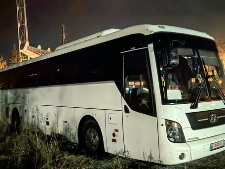 2012 Hyundai Universe, белый, 2600000 рублей, вид 3