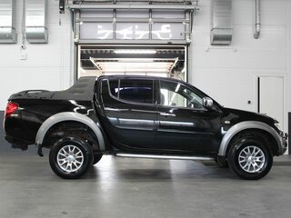 2010 Mitsubishi L200 IV, чёрный, 1020000 рублей, вид 4