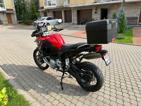 2021 BMW F 850 GS, красный, 1580000 рублей, вид 4