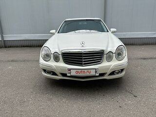 2009 Mercedes-Benz E-Класс 350 III (W211, S211) Рестайлинг, белый, 1150000 рублей, вид 1