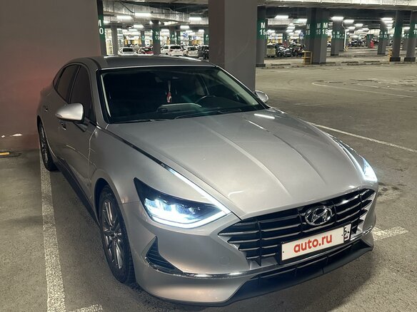 2019 Hyundai Sonata VIII (DN8), серый, 1950000 рублей - вид 2