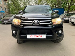 2020 Toyota Hilux VIII, чёрный, 4200000 рублей, вид 3
