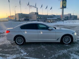 2018 BMW 5 серии 520d xDrive VII (G30/G31/G38), белый, 3500000 рублей, вид 5