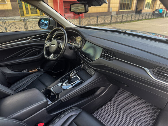 2019 Haval F7 I, серый, 1750000 рублей - вид 6