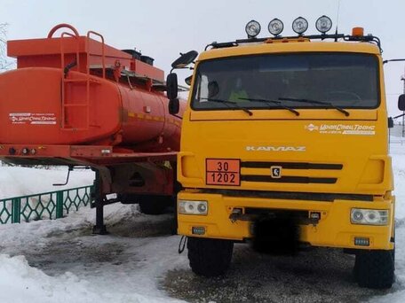 2017 КамАЗ 53504, жёлтый, 6500000 рублей, вид 1