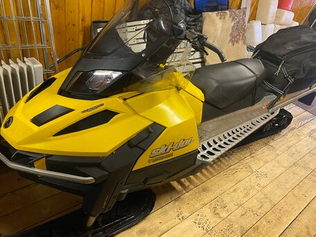 2011 BRP Ski-Doo Tundra 600, жёлтый, 1350000 рублей, вид 5