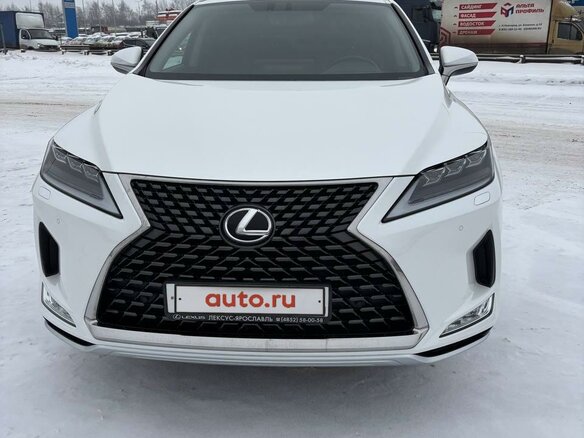 2021 Lexus RX 300 IV Рестайлинг, белый, 5800000 рублей - вид 2