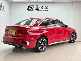 2022 Audi A3 35 TFSI Long IV (8Y), красный, 1690000 рублей, вид 4