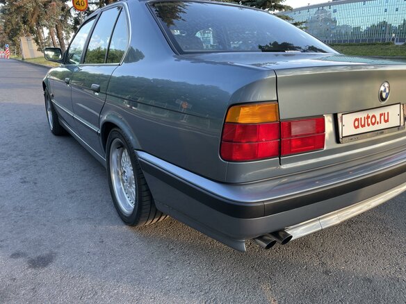 1988 BMW 5 серии 535i III (E34), серый, 7400000 рублей - вид 19